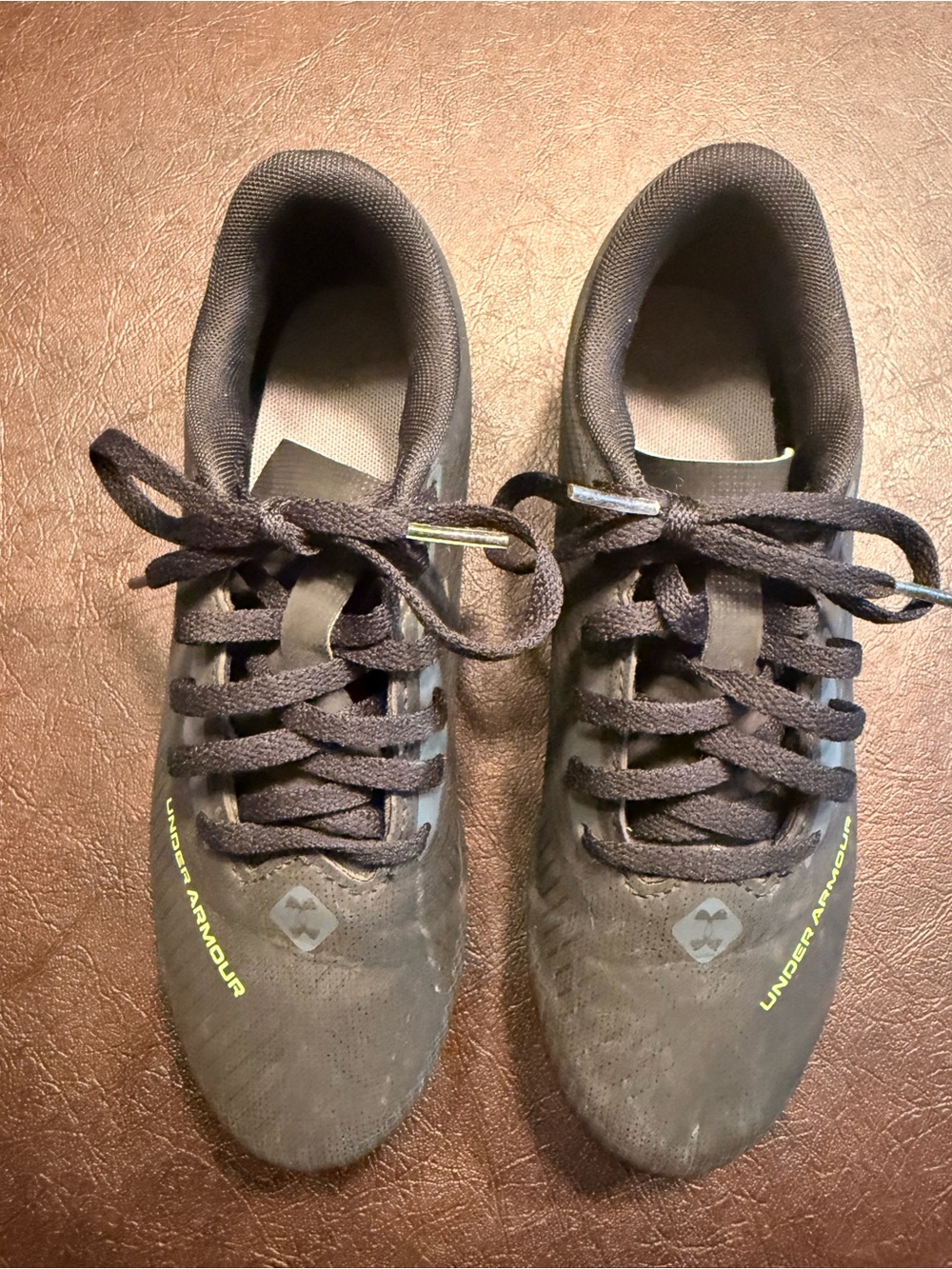 Under Armour Black Soccer Cleats  with Lime Accents kids